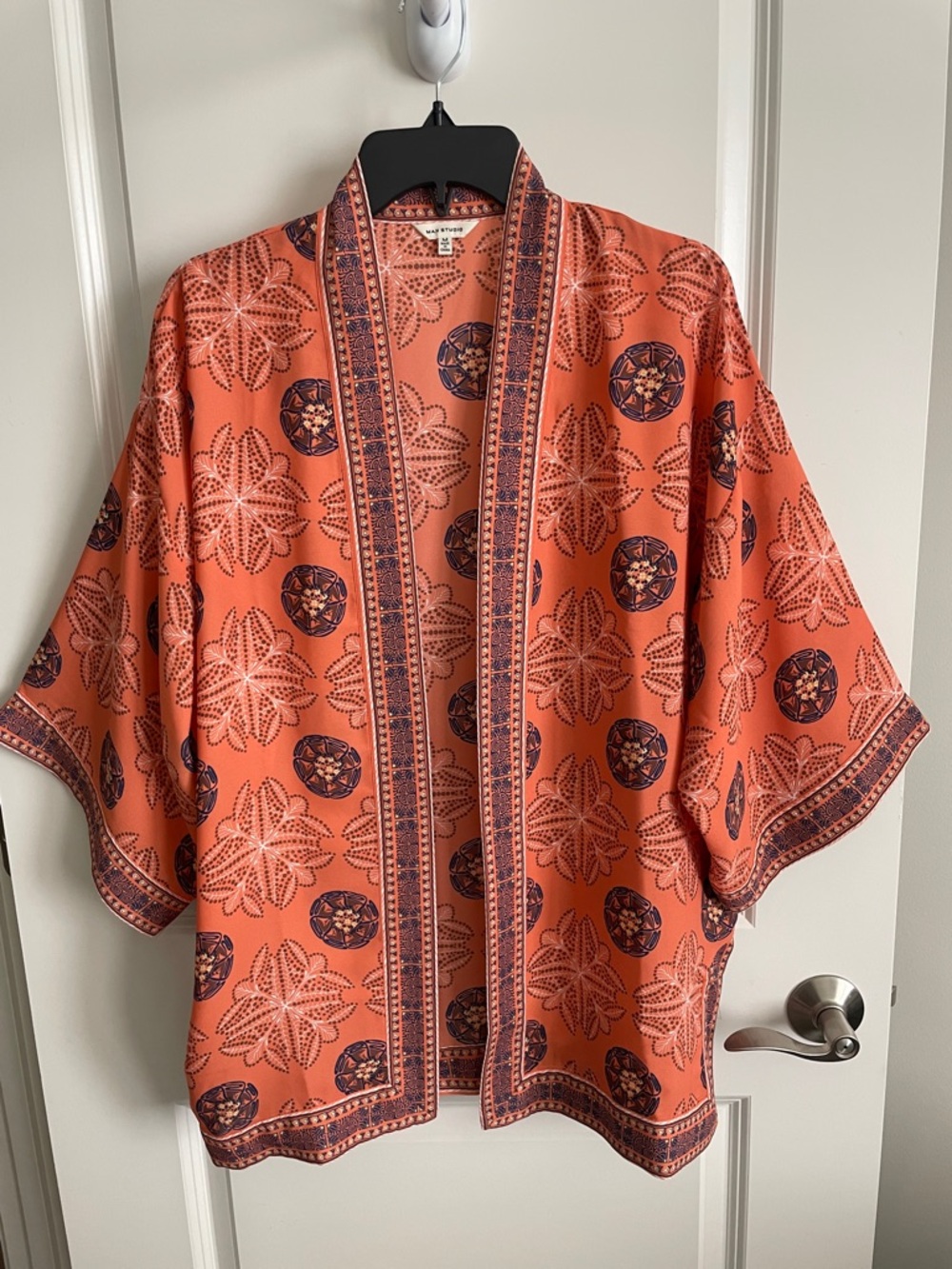 Max Studio women's orange/coral & navy 3/4 sleeve kimono
